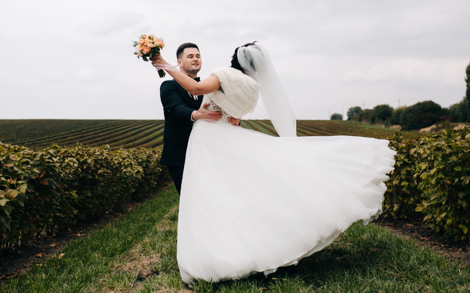 The Best of Both Worlds: Planning a Rustic Wedding in the Washington Metropolitan Area